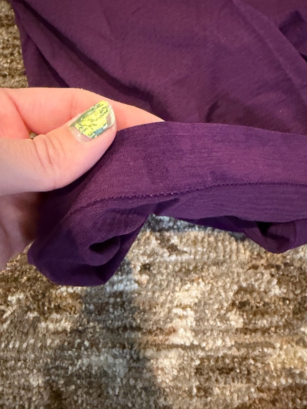 Lululemon Swiftly Tech Long-Sleeve
Shirt 2.0 *Race Length Magenta size 8 - Picture 4 of 5